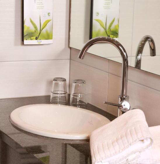 غرفة قياسية رباعية, Goldenes Fass In Rothenburg Ob Der Tauber