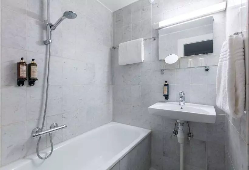 Perhehuone, Astoria, Best Western Signature Collection