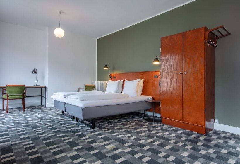 家庭间, Astoria, Best Western Signature Collection