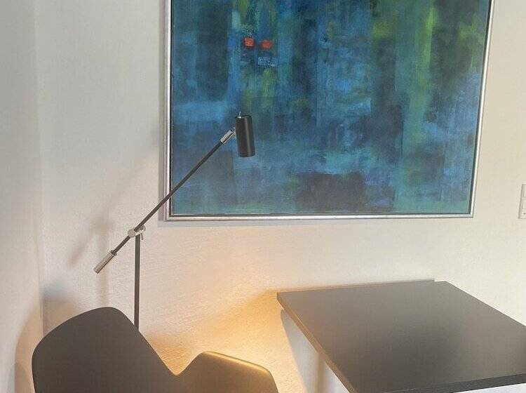 スタンダードルーム, Dalgas