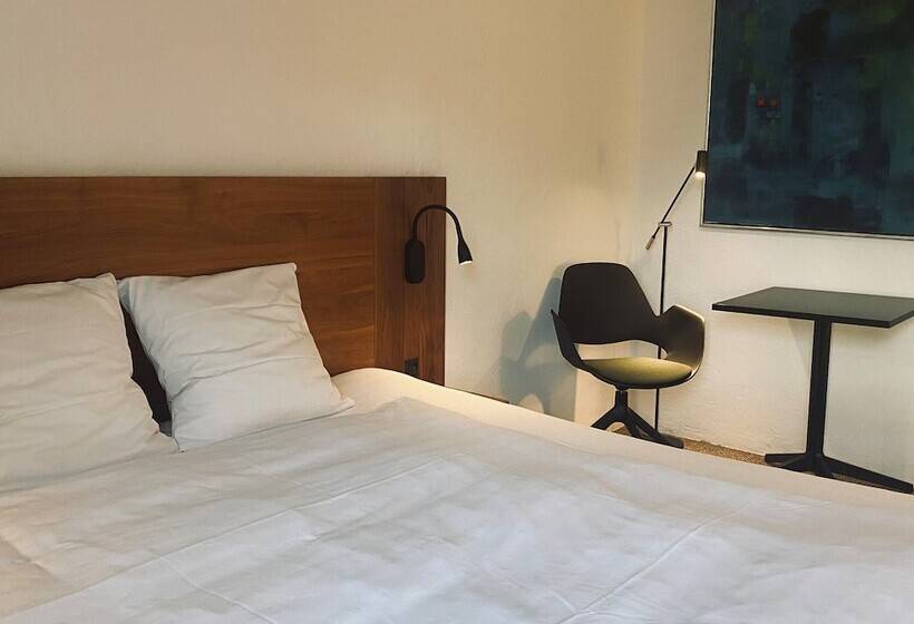 スタンダードルーム, Dalgas