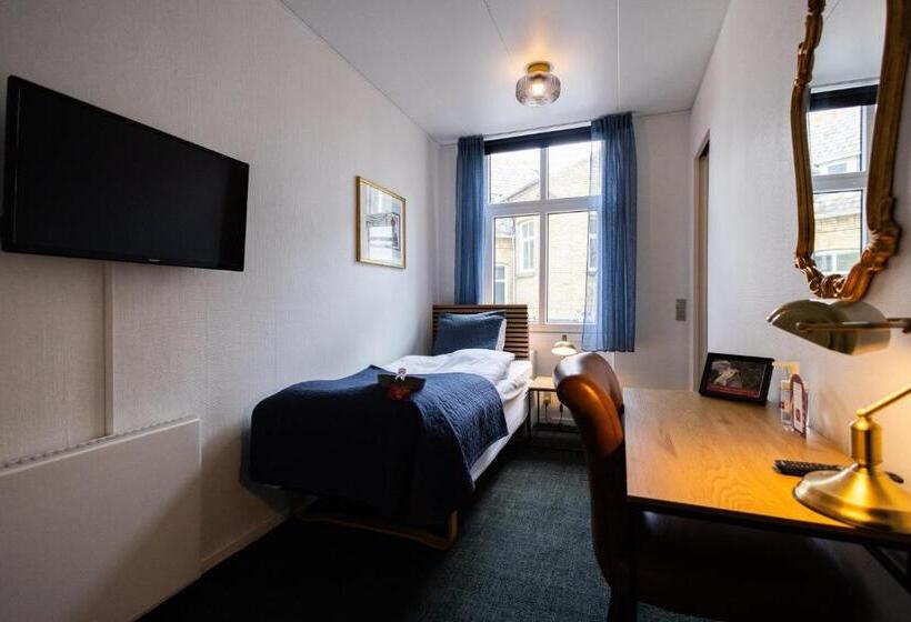 Номер Стандарт Индивидуальный, Milling Hotel Windsor