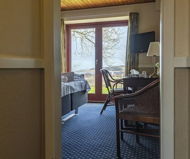 수피리어 룸, Vfjorden