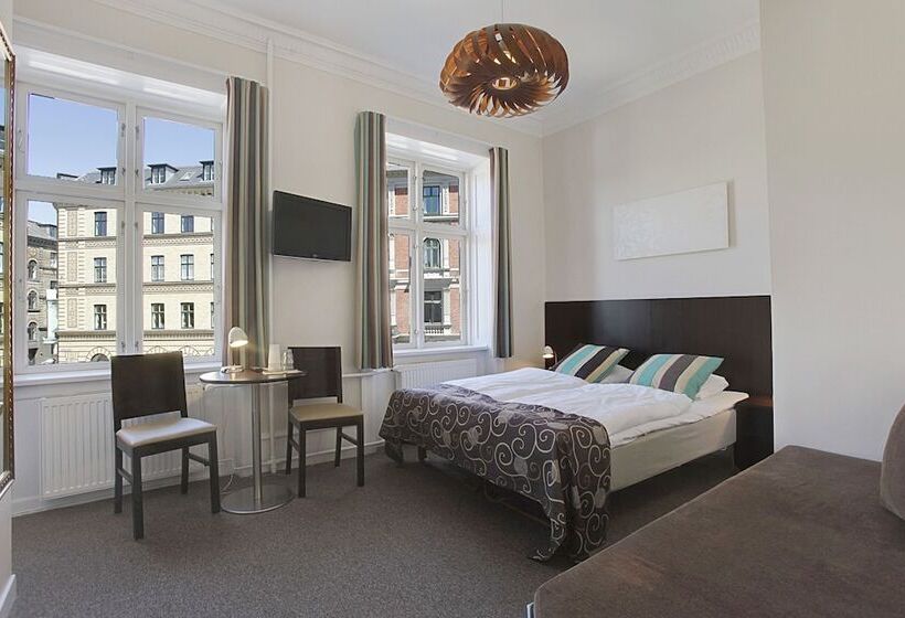 Номер Стандарт, Sct. Thomas