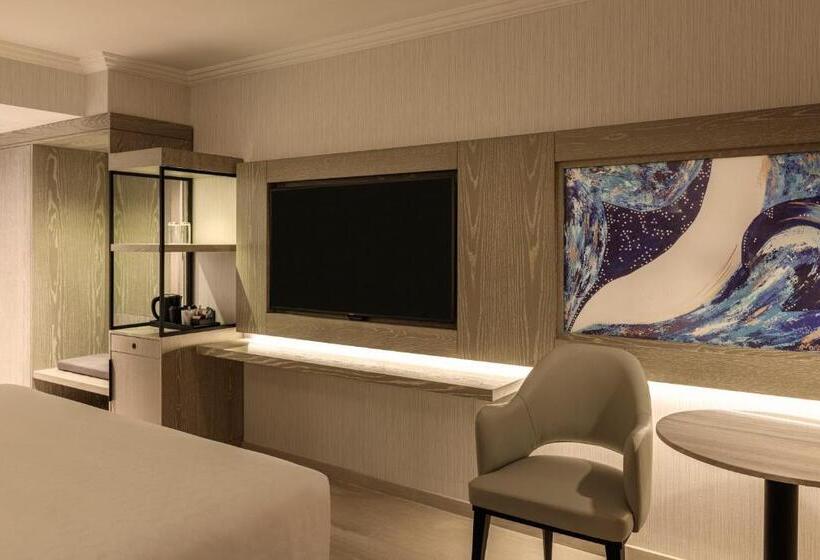 اتاق استاندارد با تخت بزرگ, Sheraton Djibouti