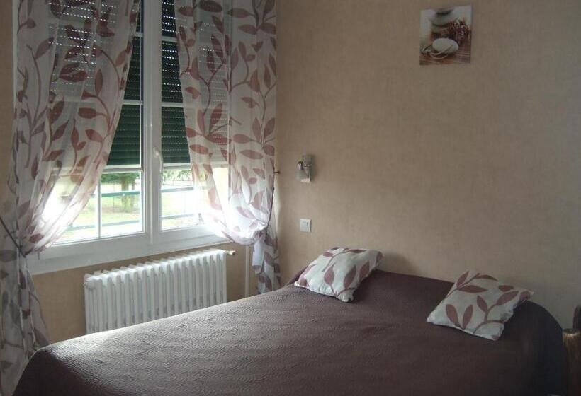 Standard Værelse, Auberge De L Orisse Et Iris Hostel