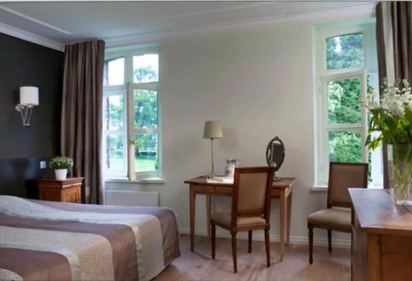 اتاق سوپریور, Château De Cocove