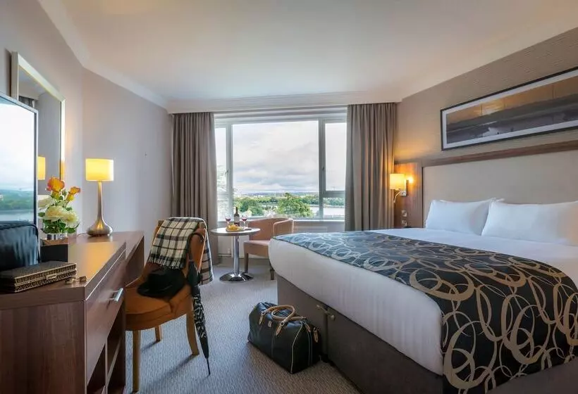 キングサイズベッドのデラックスルーム, Clayton Hotel Silver Springs
