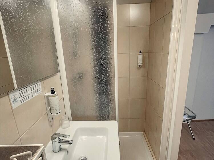 スタンダードシングルルーム, Garden Hotel Rennes Centre Gare