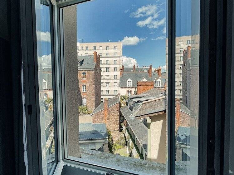 スタンダードインサイドビュールーム, Garden Hotel Rennes Centre Gare
