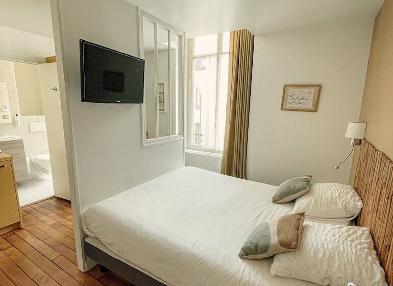 スーペリアスタジオ, Garden Hotel Rennes Centre Gare