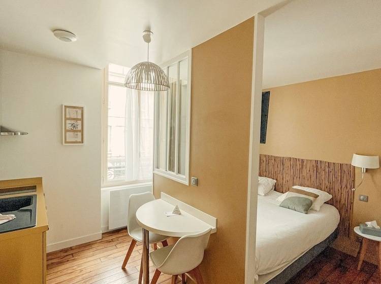 Студия Superior, Garden Hotel Rennes Centre Gare