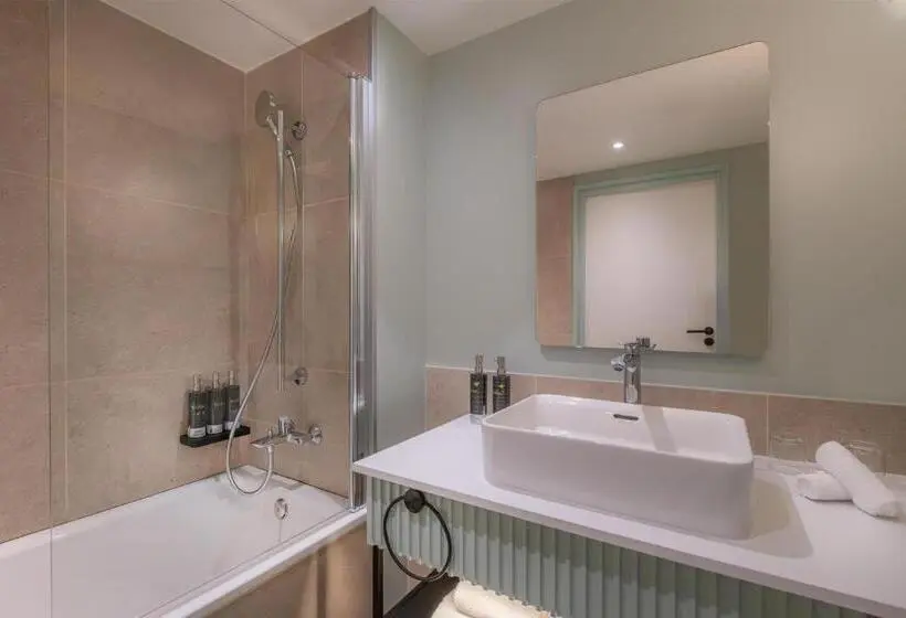 اتاق استاندارد, Mercure Reims Centre Cathedrale