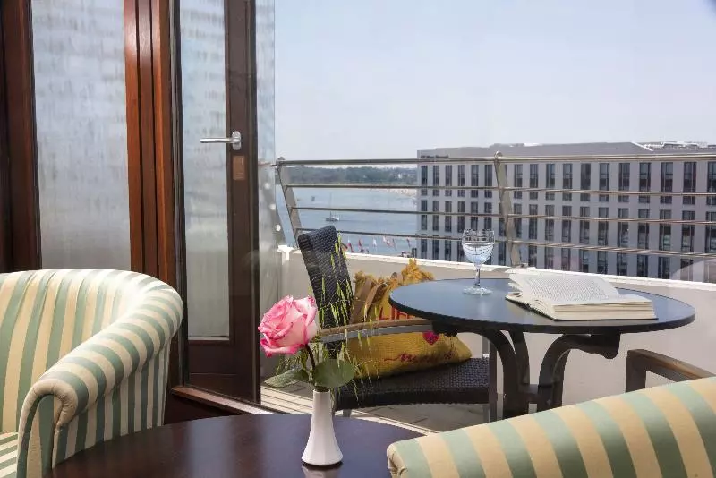 ファミリールーム, Jumeirah Beach Hotel Dubai