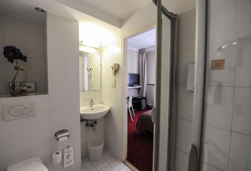 Классический Номер, Le Grand