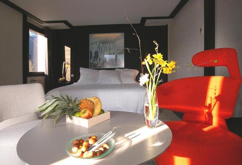 اتاق لوکس, Le Hameau Albert 1er