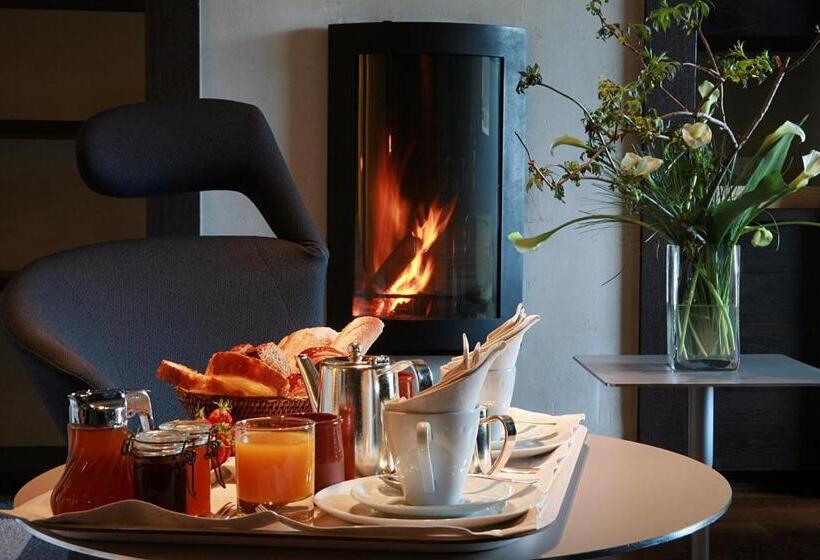 اتاق لوکس, Le Hameau Albert 1er