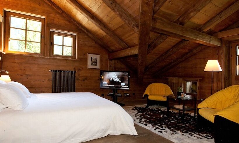 اتاق پرستیژ, Le Hameau Albert 1er