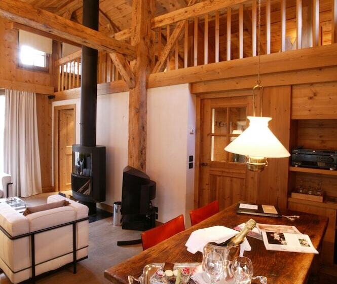 کلبه ییلاقی, Le Hameau Albert 1er