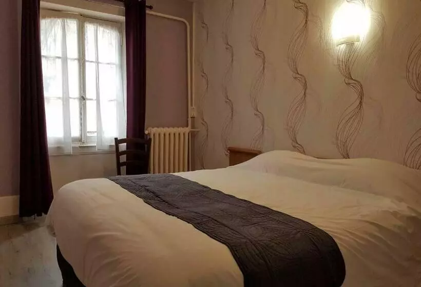 Standard-huone, Logis Le Grand Hôtel Du Louvre