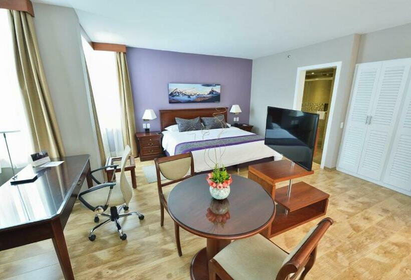 スーペリアースイート, Mercure Alameda Quito