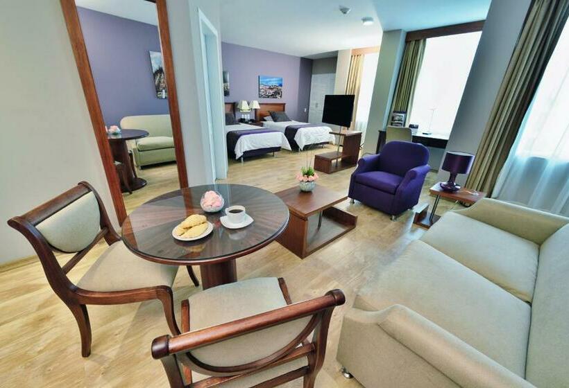 スーペリアースイート, Mercure Alameda Quito