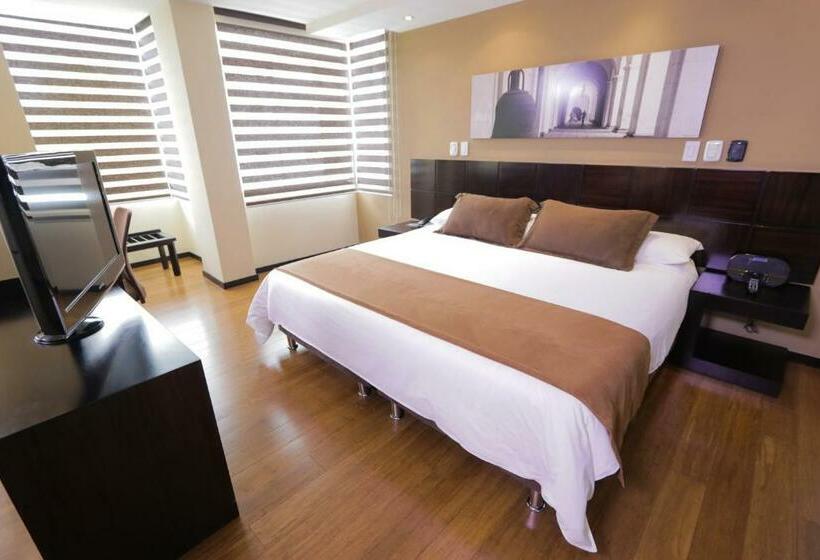 キングサイズベッドのデラックスルーム, Mercure Alameda Quito