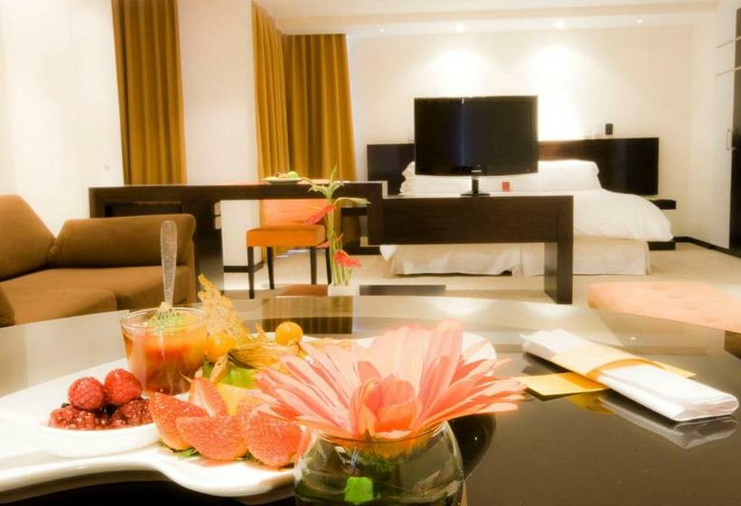 キングサイズベッドのデラックスルーム, Mercure Alameda Quito