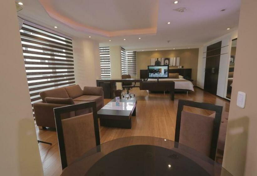 キングサイズベッドのデラックススイート, Mercure Alameda Quito