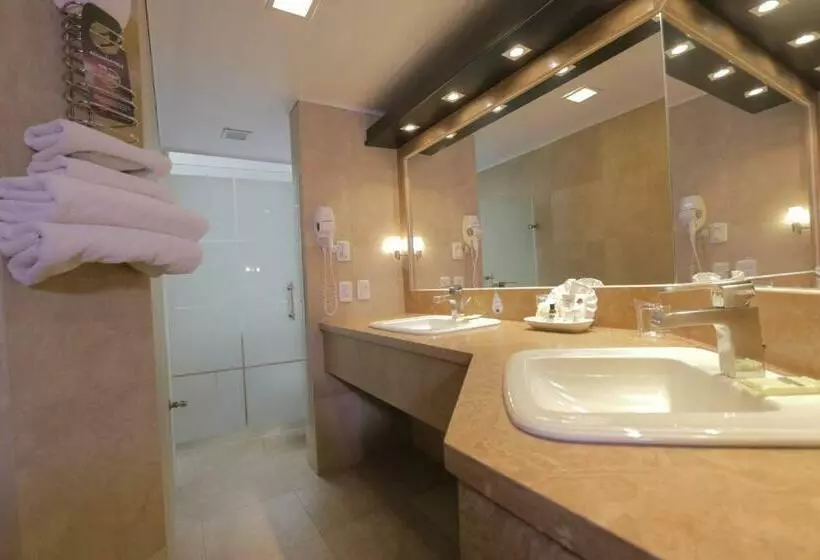 デラックスルーム, Mercure Alameda Quito