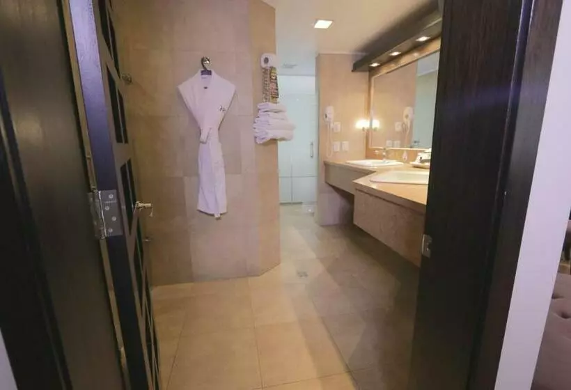 デラックスルーム, Mercure Alameda Quito