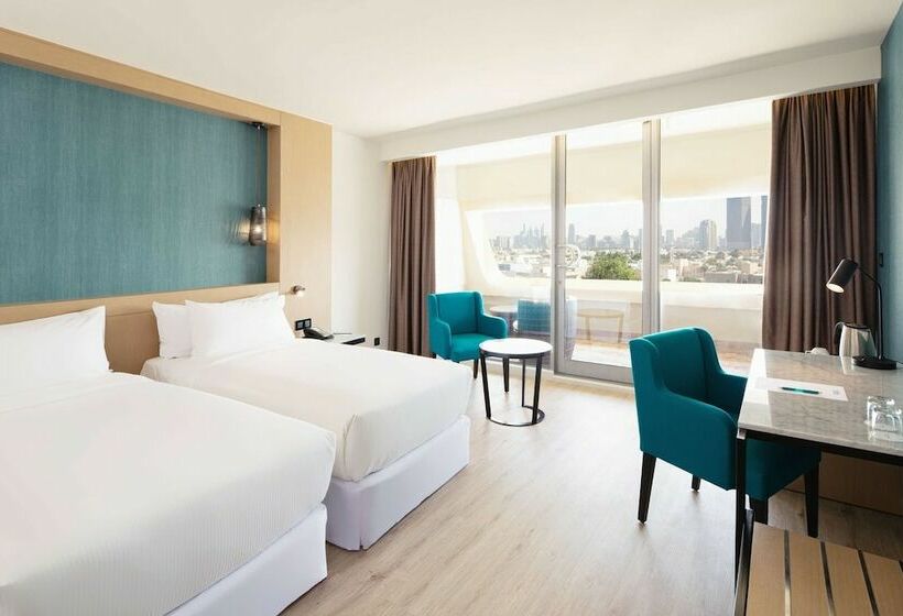 Номер Deluxe Вид на Город, Occidental Sharjah Grand