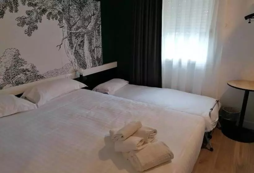 スタンダードトリプルルーム, The Originals City, Hôtel Bordeaux Porte Du Bassin