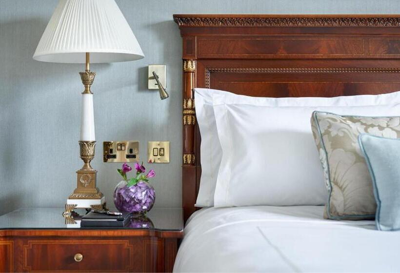 اتاق پرمیوم, The Shelbourne, Autograph Collection