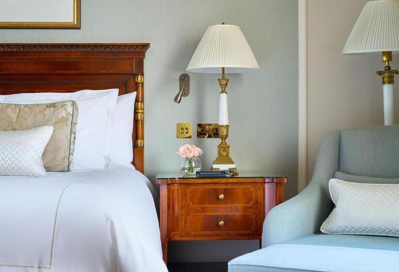 اتاق پرمیوم, The Shelbourne, Autograph Collection