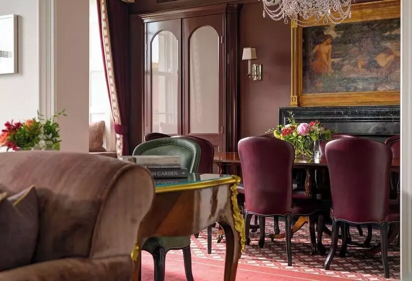 سوئیت ریاست جمهوری 2 خوابه, The Shelbourne, Autograph Collection
