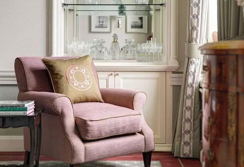 سوئیت ریاست جمهوری 2 خوابه, The Shelbourne, Autograph Collection