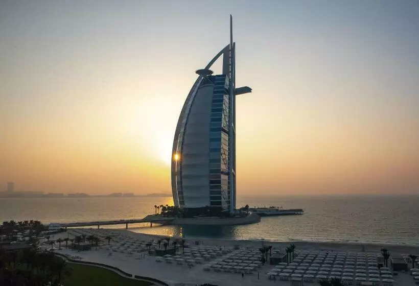 オーシャンビューデラックスルームバルコニー付き, Jumeirah Beach Hotel Dubai