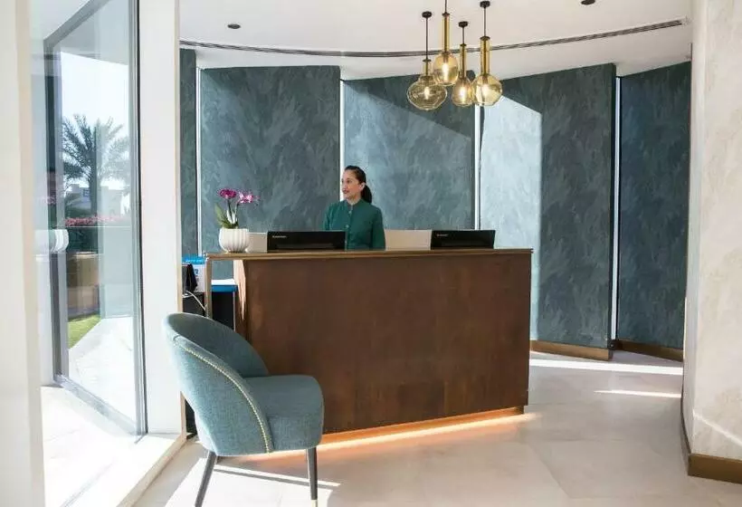 スイートクラブ シービュー, Jumeirah Beach Hotel Dubai