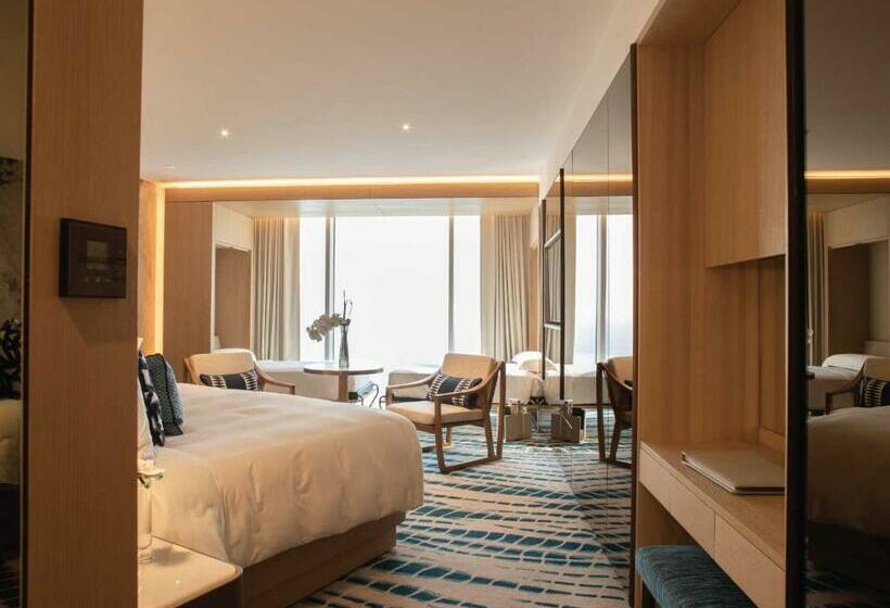 豪华家庭房间, Jumeirah Beach Hotel Dubai