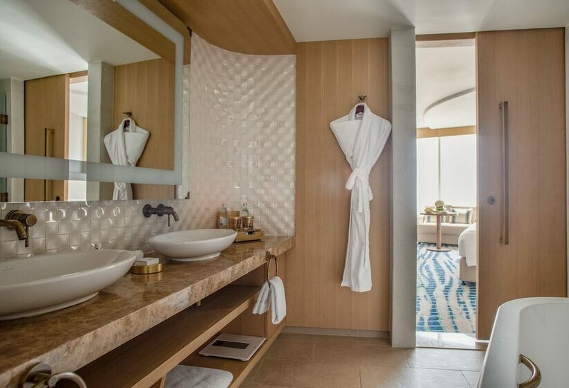 豪华家庭房间, Jumeirah Beach Hotel Dubai