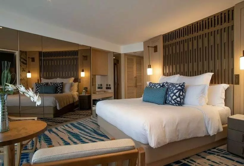 クラブルーム, Jumeirah Beach Hotel Dubai