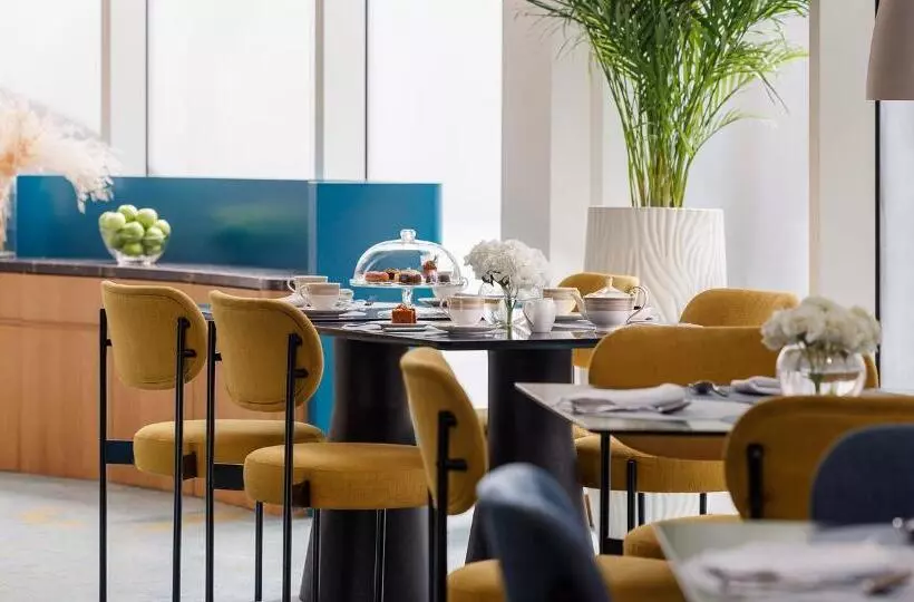 スイートクラブ シービュー, Jumeirah Beach Hotel Dubai