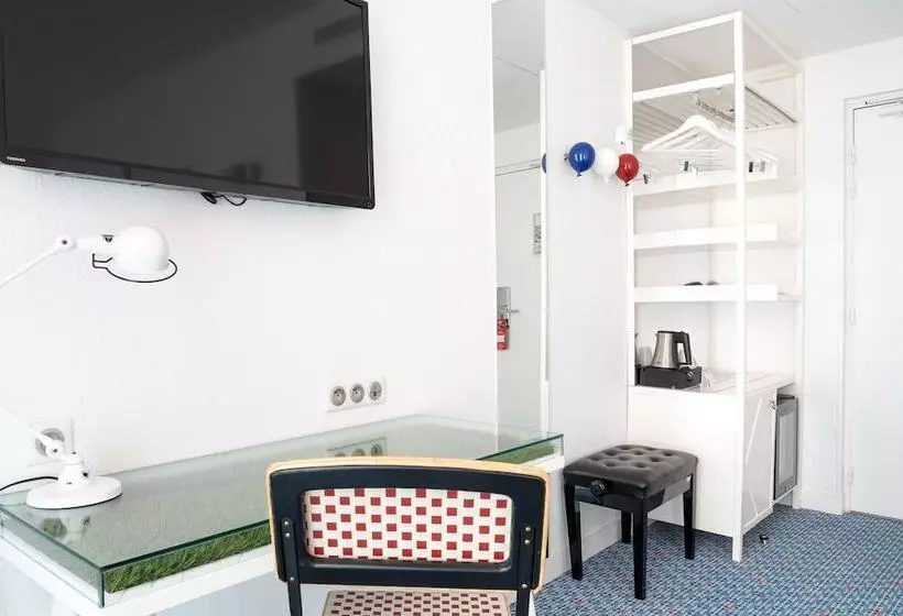 Cameră Superioară, 34b Astotel