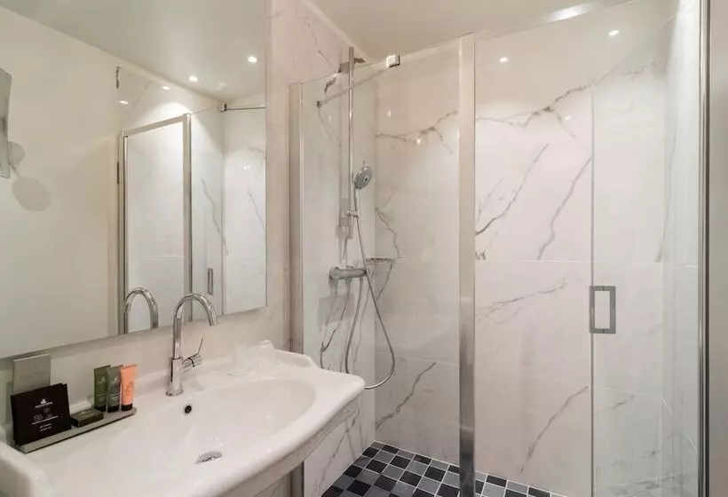 Cameră Triplă Standard, 34b Astotel