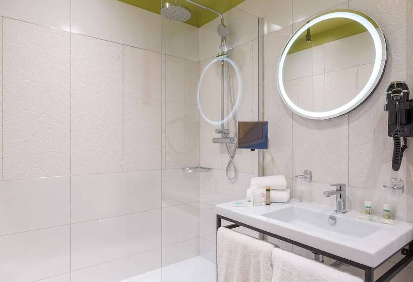 Номер Комфорт, Best Western Plus Hotel De Dieppe 1880