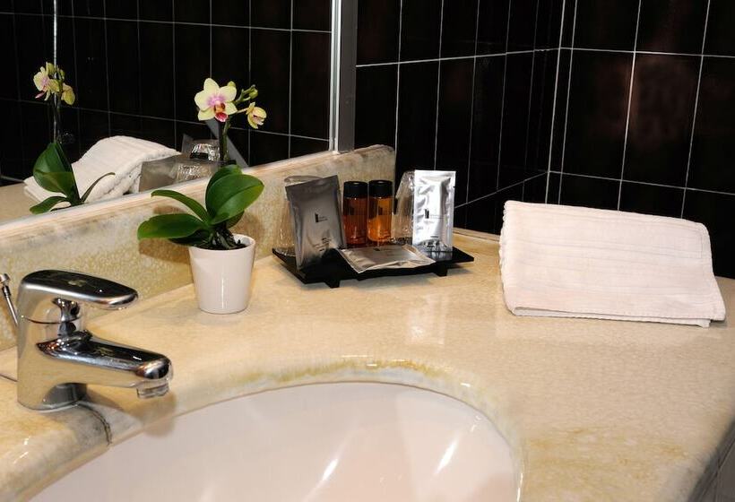 חדר קומפורט, Des Congrès