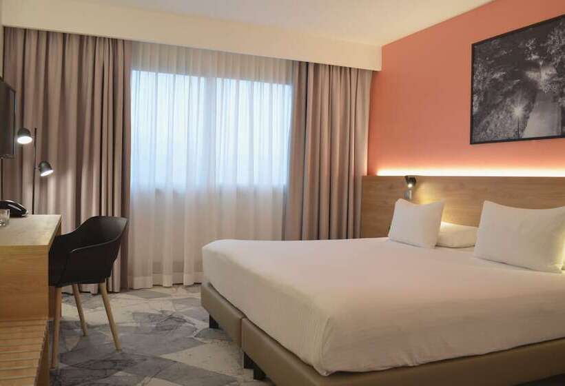 חדר סופריור, Des Congrès