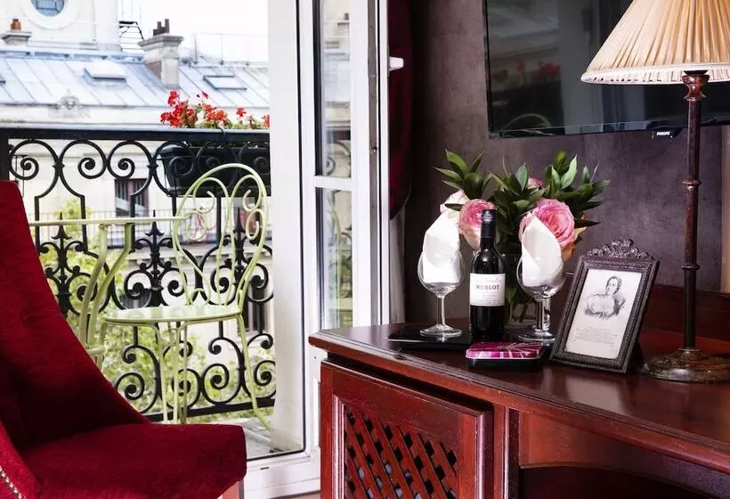 Classic room with balcony, Britannique