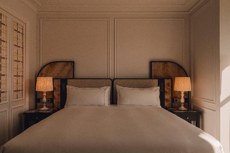 Номер Премиум, Carlton Cannes, A Regent